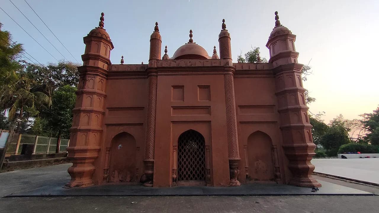 আজগর আলী চৌধুরী জামে মসজিদ — ছবি
