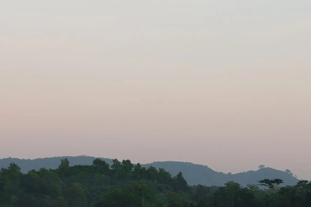 কালা পাহাড় — ছবি