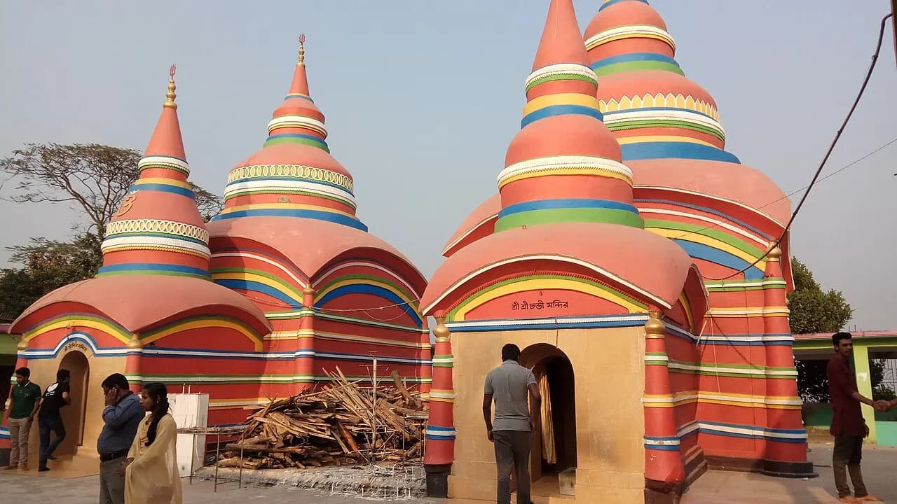 লালমাই পাহাড়, কুমিল্লা — Front view of Chondimura temple, Comilla district, Bangladesh