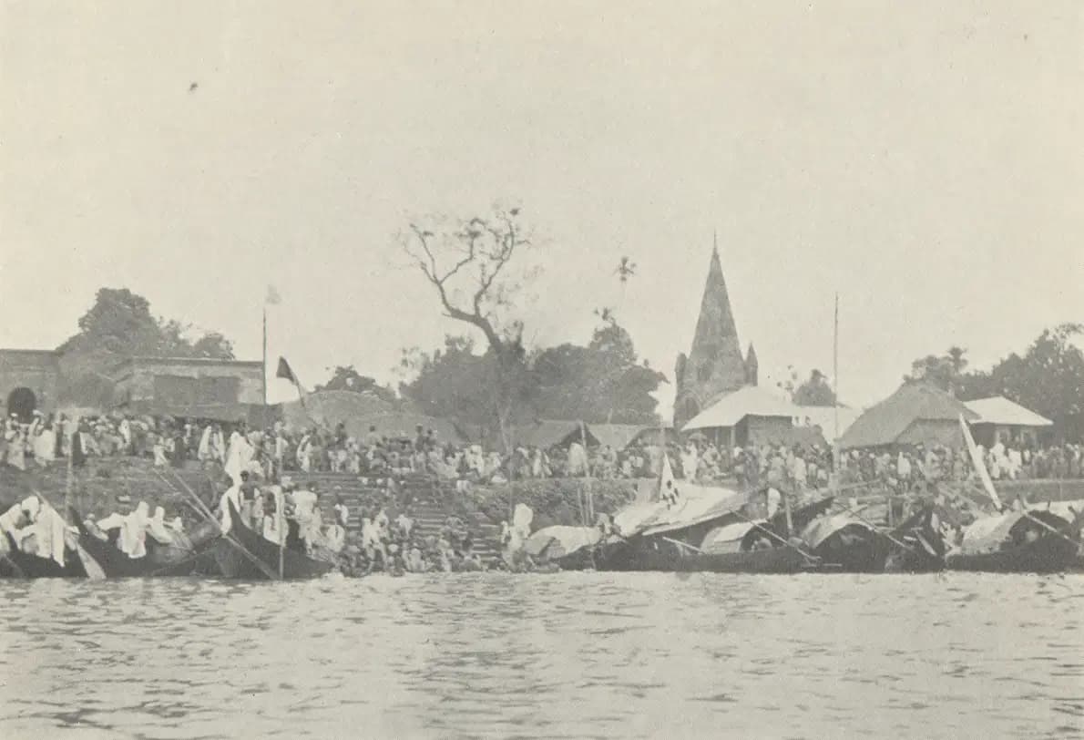 লাঙ্গলবন্দ, নারায়ণগঞ্জ — Ghat on the Brahmaputra River during the Langalbandh Festival