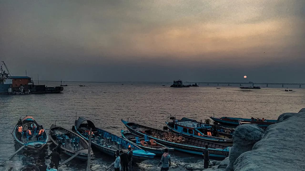 Mawa Ghat — photo