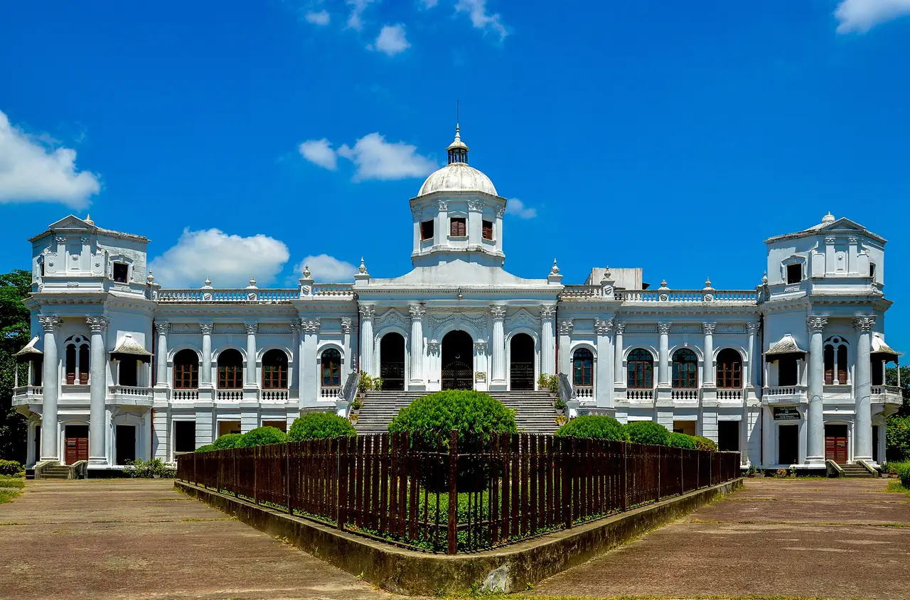 তাজহাট জমিদারবাড়ি, রংপুর — Tazhat Rangpur