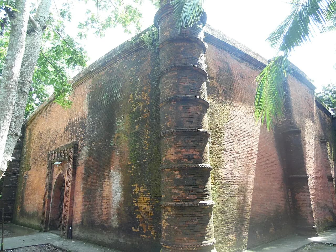 বিবি বেগনী মসজিদ — ছবি