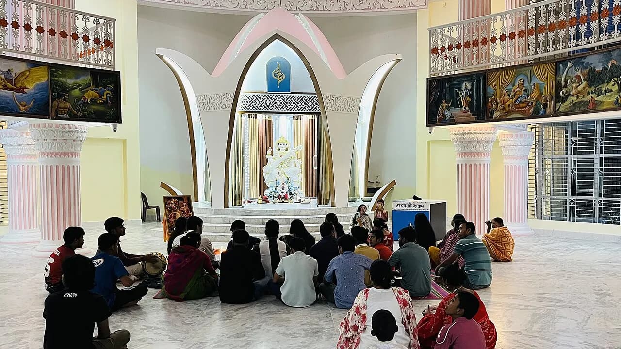 সরস্বতী জ্ঞান মন্দির — ছবি